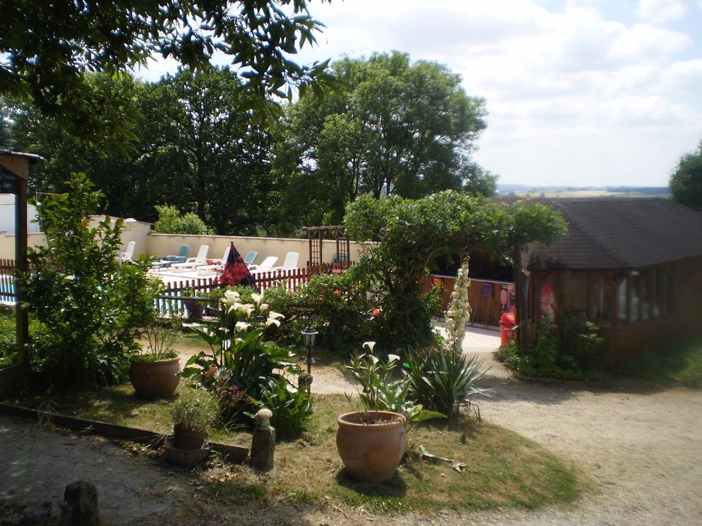 Camping Le Bois Jahan Brunelles Εξωτερικό φωτογραφία