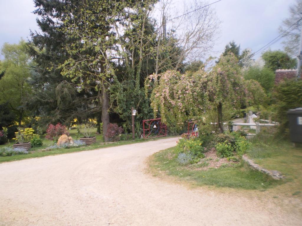 Camping Le Bois Jahan Brunelles Εξωτερικό φωτογραφία
